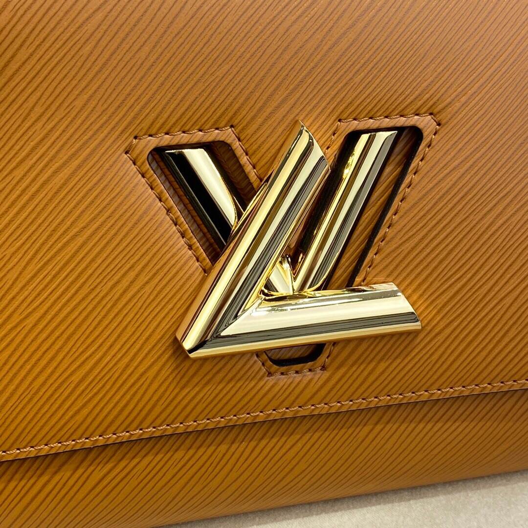 23030332_detail_4