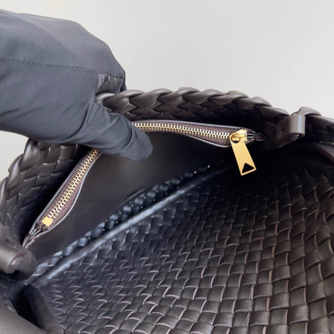 23042759_detail_6