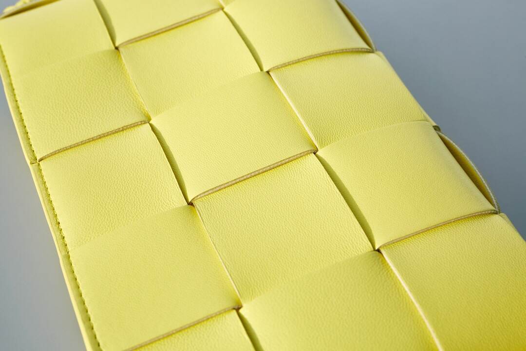 23080959_detail_3