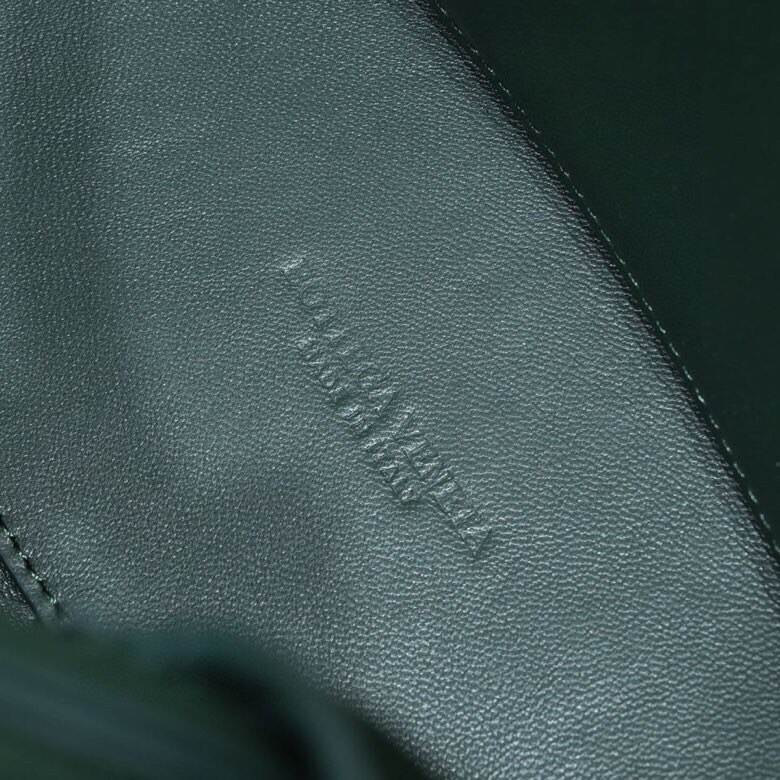 23090559_detail_7