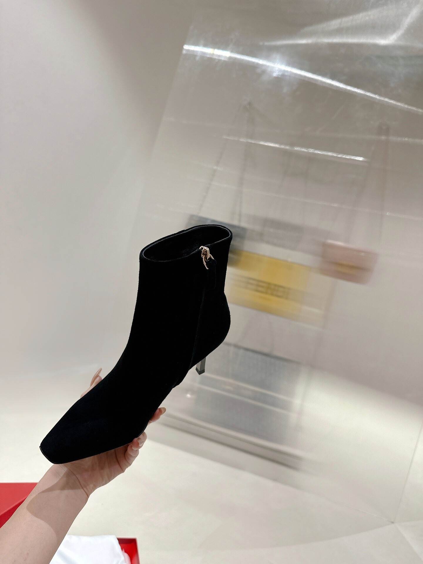 23120119_detail_4