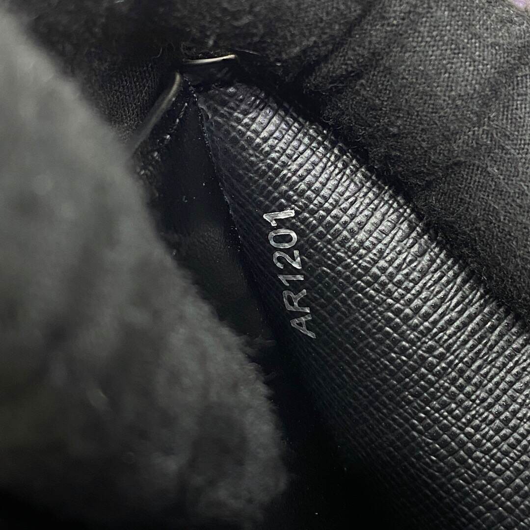 23121932_detail_4