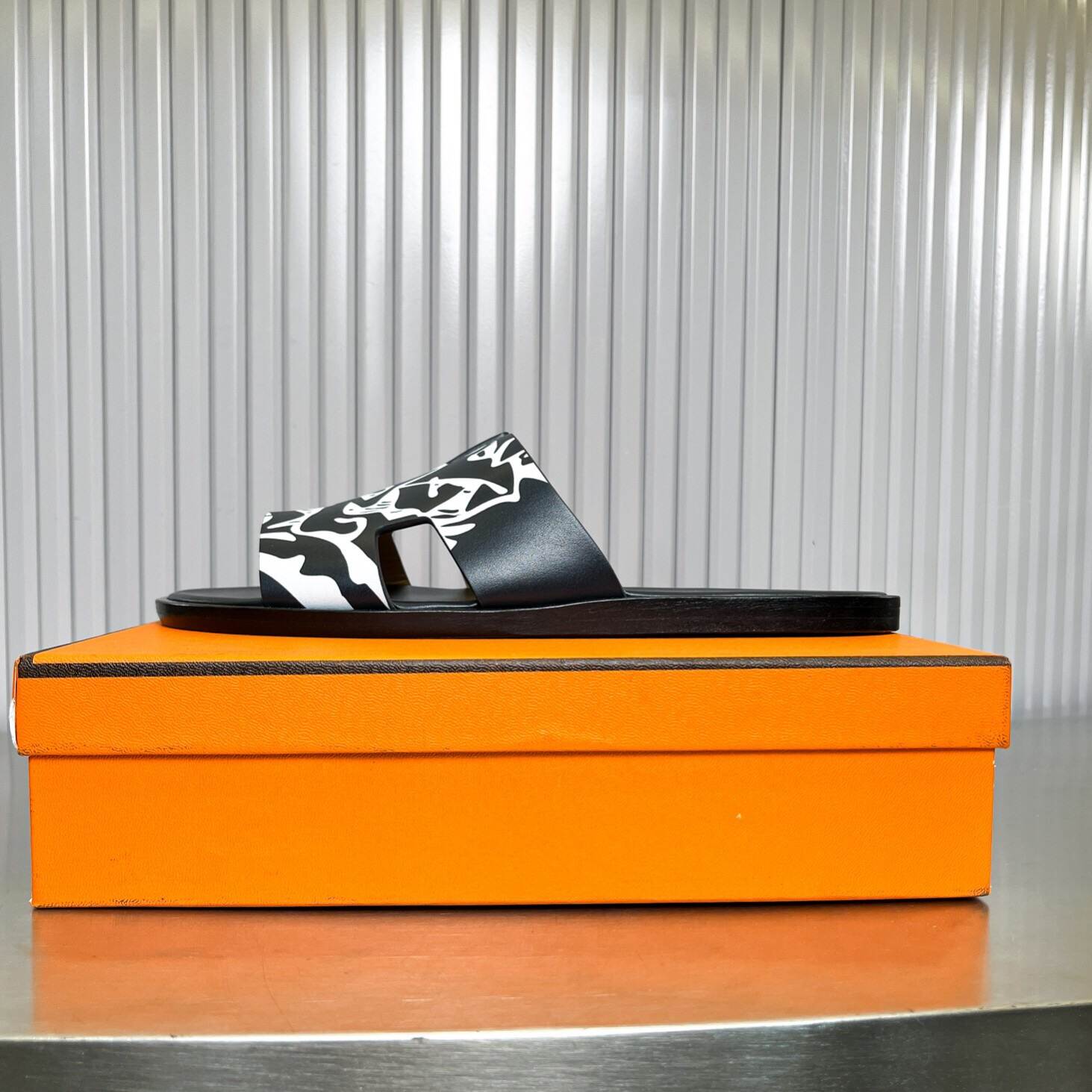 24041719_detail_1