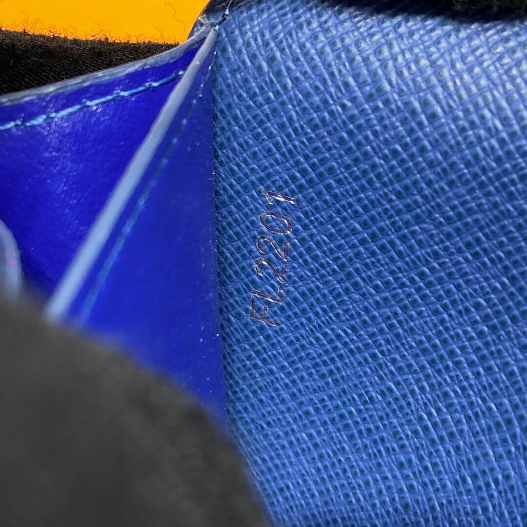 24042632_detail_6