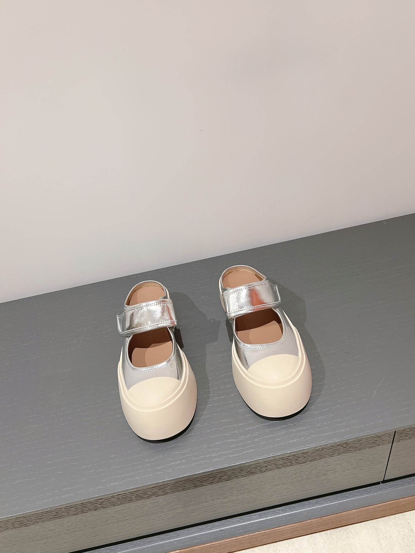 240619128_detail_0