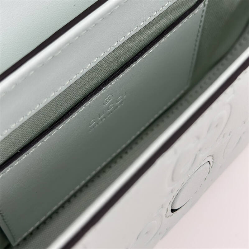 24072728_detail_5