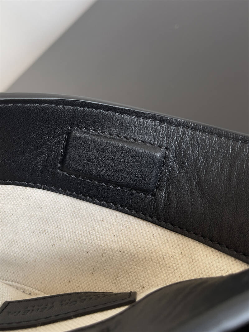 24080959_detail_7