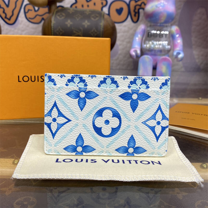 24081432_detail_1