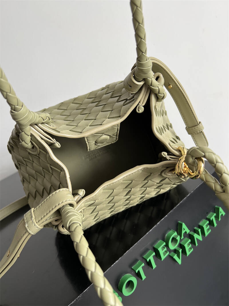 24083059_detail_7