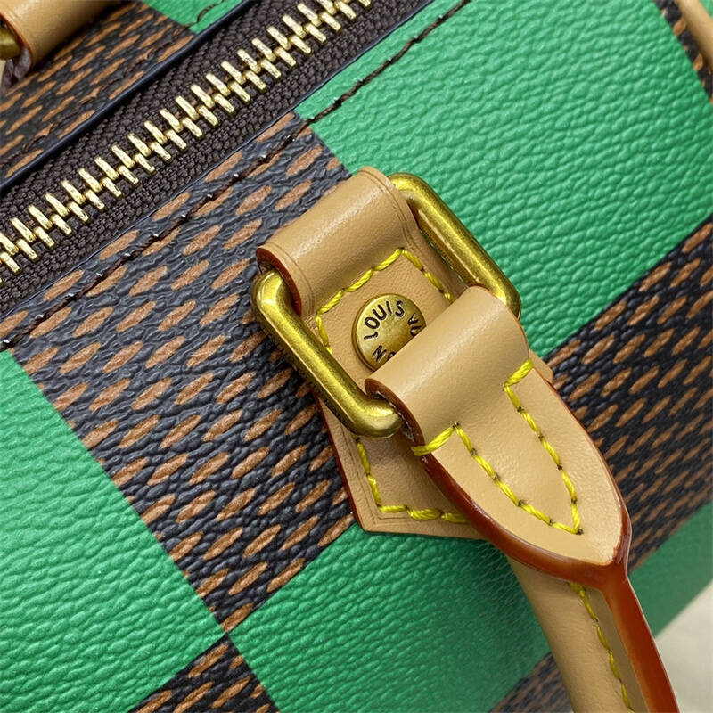 24092032_detail_6