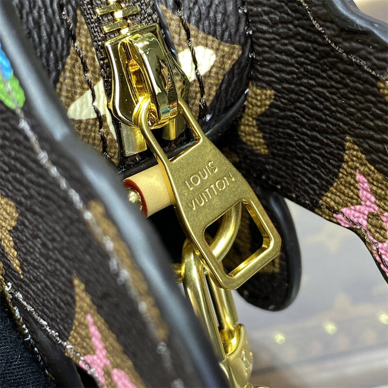 24092032_detail_8