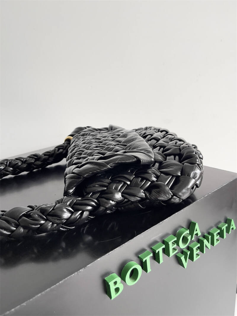 24100259_detail_3