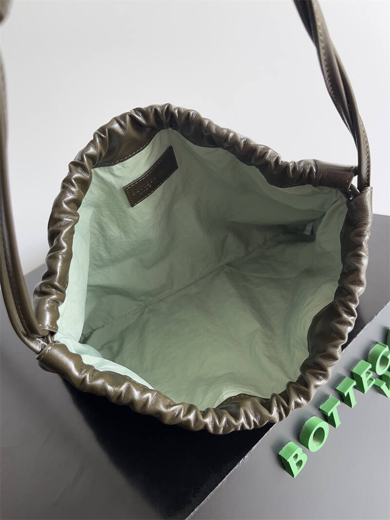 24101159_detail_7