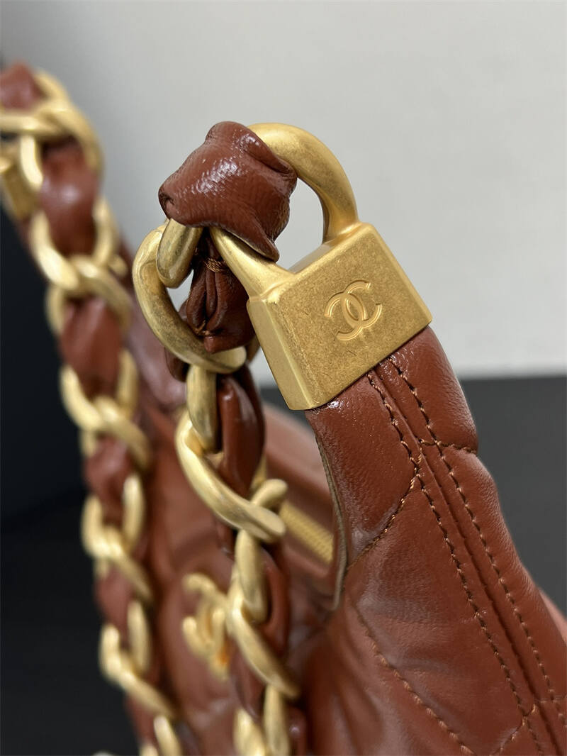 241104193_detail_4