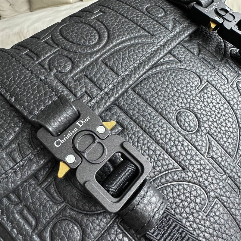 24111523_detail_4