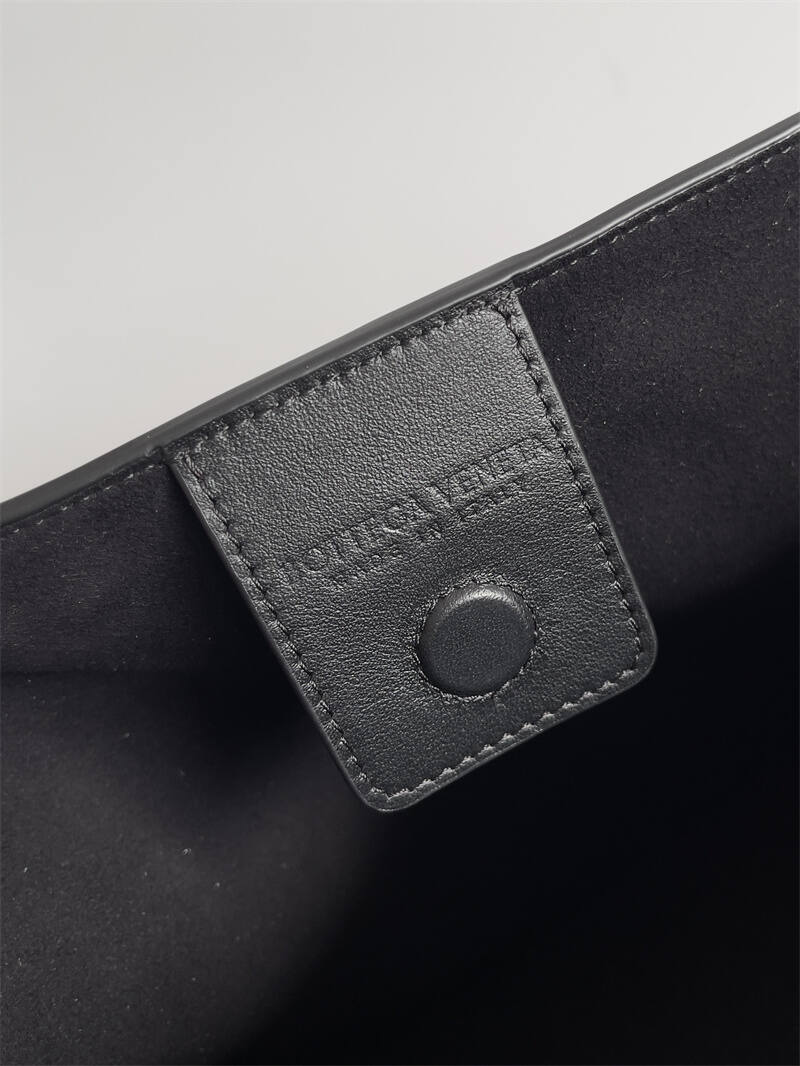 24112159_detail_7