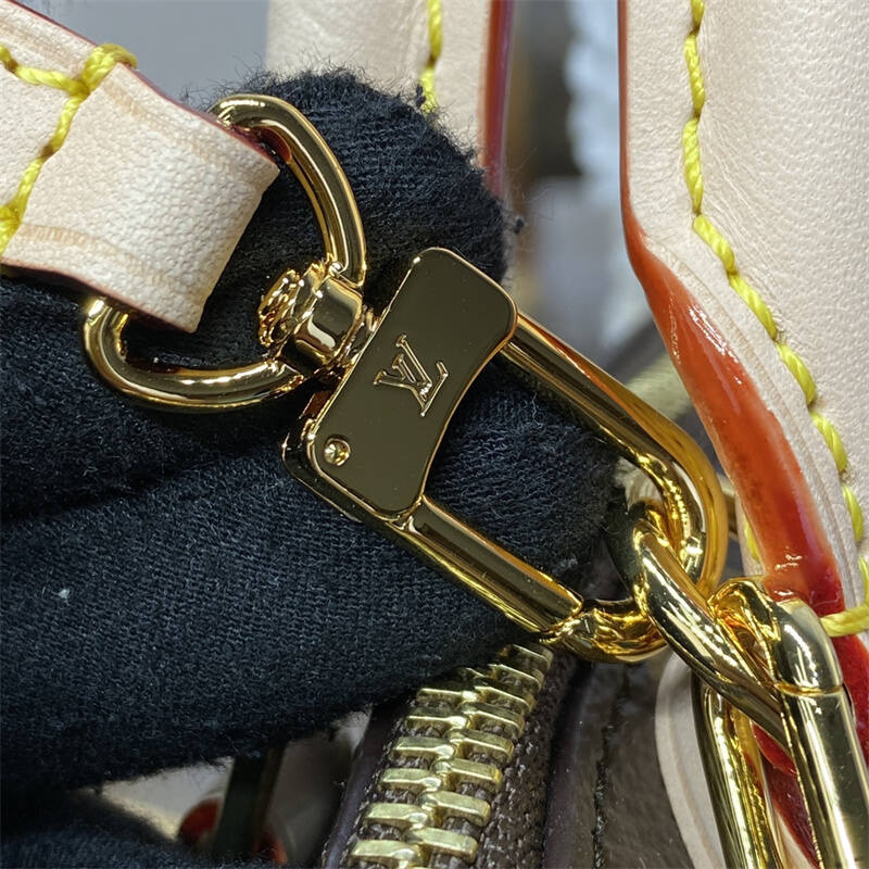 24112332_detail_7