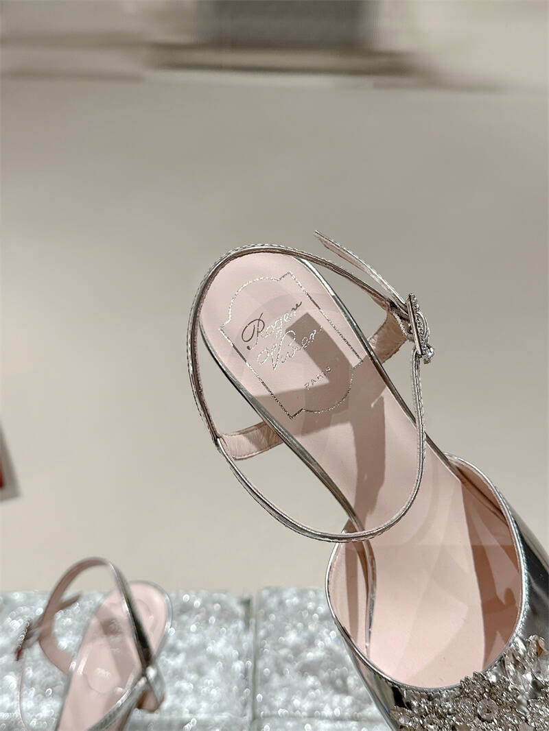 24112519_detail_7