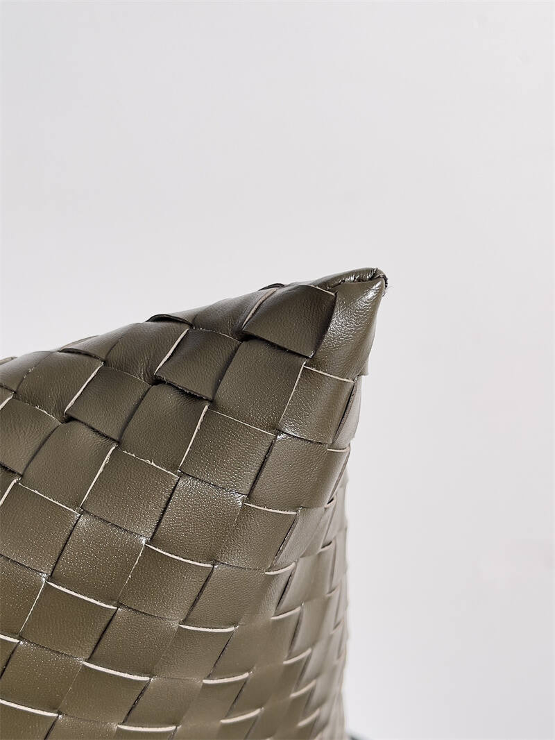 24112959_detail_4