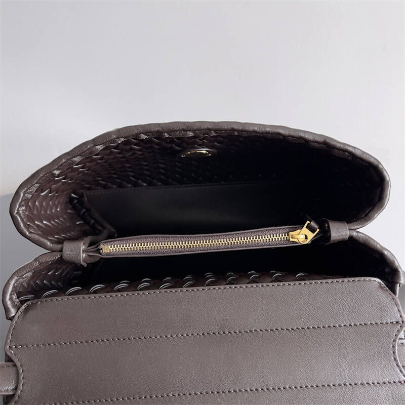 24112959_detail_6