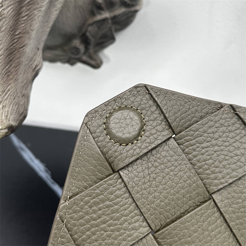 24112959_detail_7
