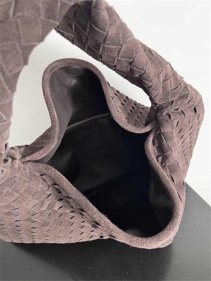 24120659_detail_6