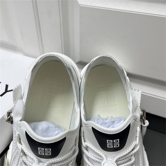 24122319_detail_5