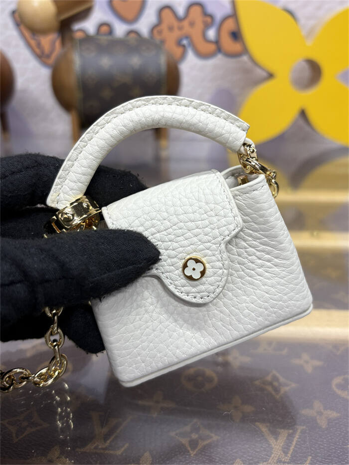 25011232_detail_4