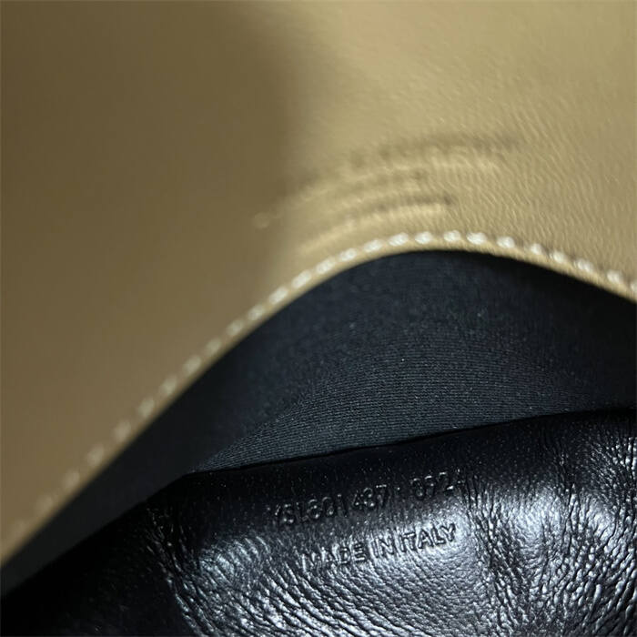 250115135_detail_6