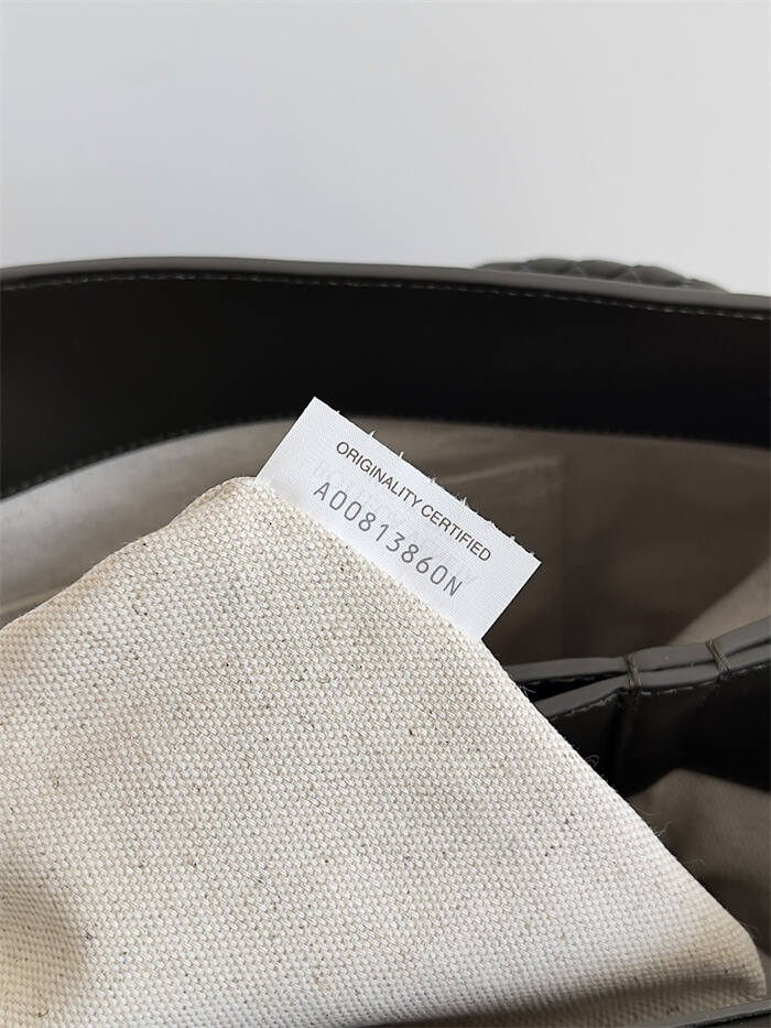 25040259_detail_8