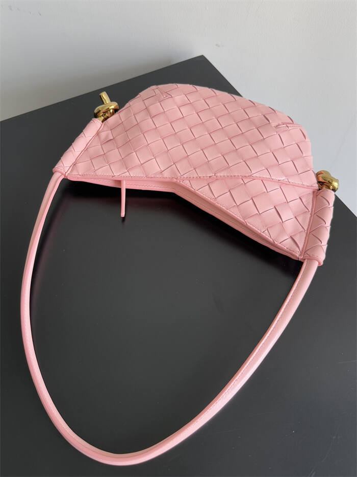 25072659_detail_2