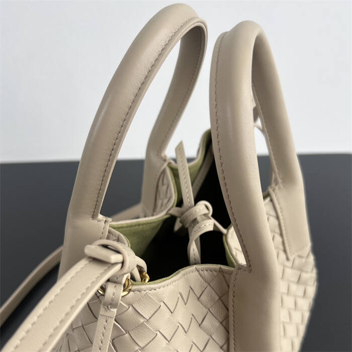 25072959_detail_7