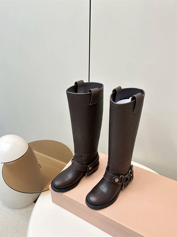 251023128_detail_2