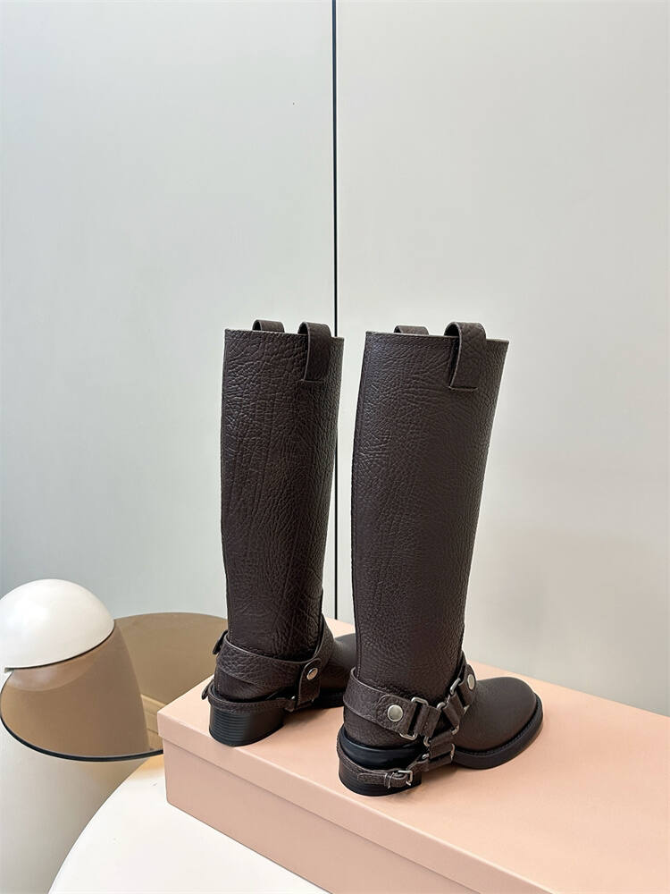 251023128_detail_3